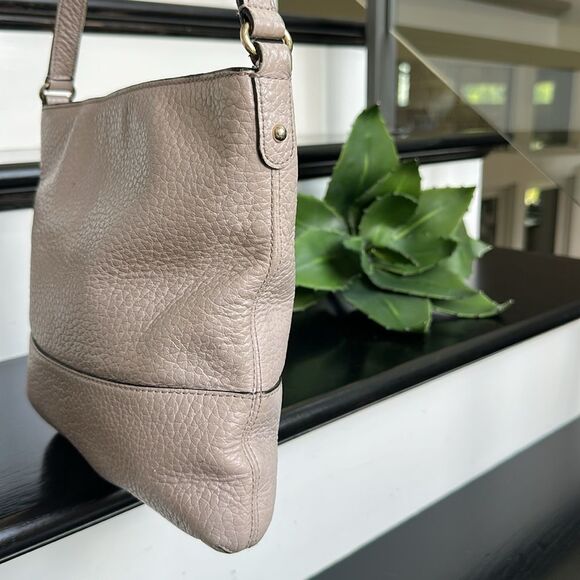 Kate Spade Soft Pebbled Leather Crossbody Shoulder Bag – Neutral Taupe - Picture 3 of 9